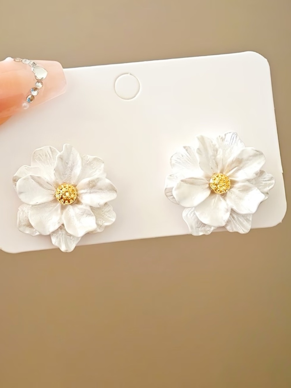 White Flower Stud Earrings Gold Center Floral Bridal Cottagecore Jewelry